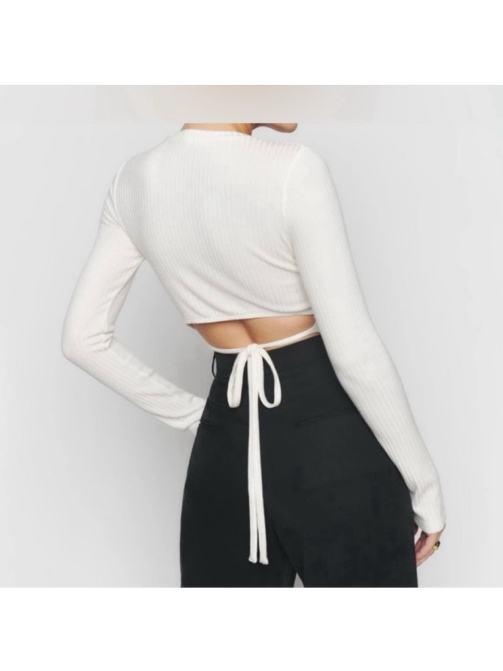 Reformation Junia Knit Top Size‎ small Long Sleeve Ribbed Open Tie Back Cream